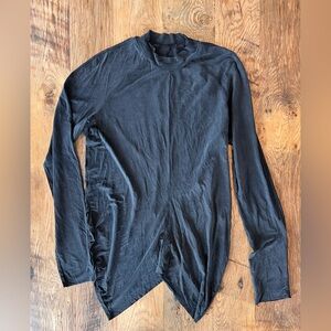 lululemon athletica Charcoal Long Sleeve Tee